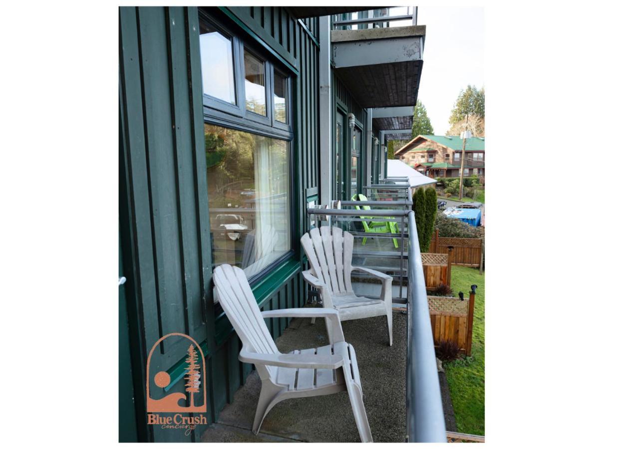 Wave Haven Waterfront Condo Hotel Tofino Exteriör bild